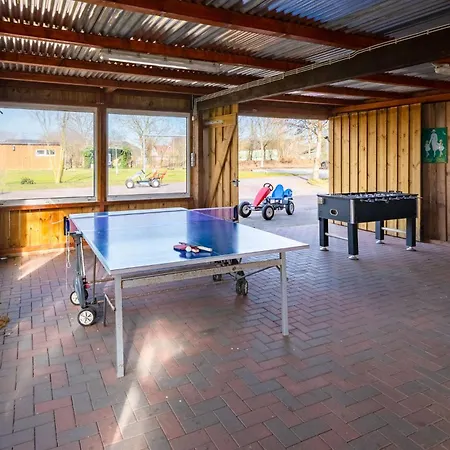Hotel Maashof Nis Puck