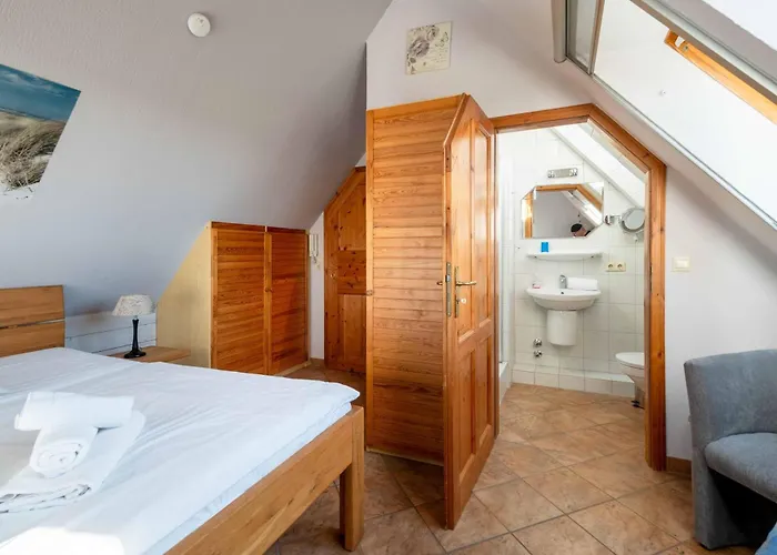 Hotel Maashof Nis Puck *